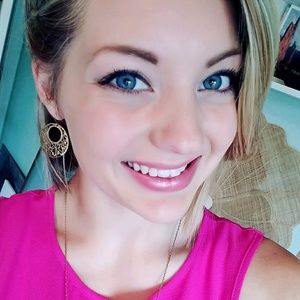 Meet your Posher, Heidi